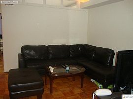 Manhattan - Converted Two Bedroom. Parking Availab