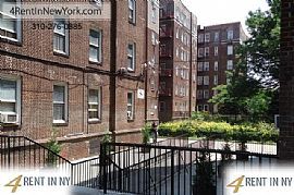 Bronx, Great Location, 3 Bedroom Apartment.