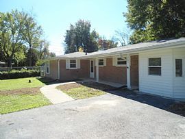  Just Renovated 3 Bed/2 Bath Home on The North Side of Indianap