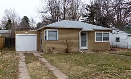 Cute Bungalow in Great Location!