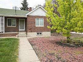 Enjoy The Denver Lifestyle in This Pet Friendly, 3 Bedroom, 2 B
