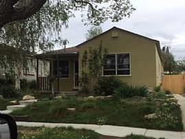 2bed and 2bath Single Family House For Rent in Long Beach