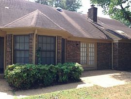 This Great 3 Bed, 2 Bath Home in South East Memphis