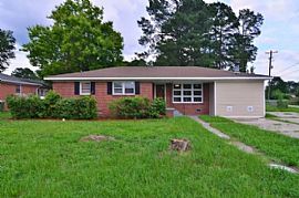  Cute 3 Bedroom, 2 Bath Brick Ranch Style Home in The Rosewood 