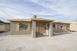 Nice 3 Bed / 2 Bath Home in Mesa!
