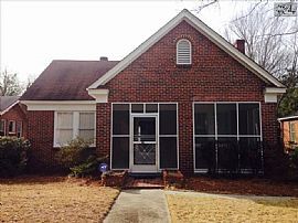 3 Bedrooms, 1.5 Baths All Brick Home Located in Melrose Heights