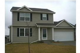 New, Well Maintained 4bd /2.5ba