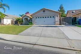 12615 Sawtooth Ave, Bakersfield, CA 93312