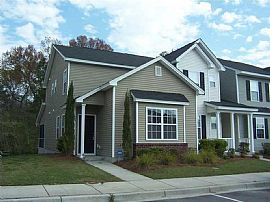 Nice 3 Bedroom Townhome with Master Down. Two Bathroom