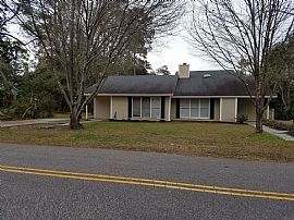 802 Sweet St, Conway, SC 29526