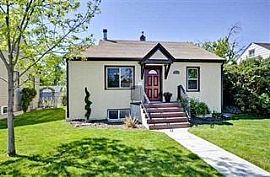 Classic North End Bungalow Just Minutes From Foothills, Downtow