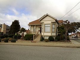 604 Spruce Ave, Pacific Grove, CA 93950