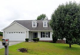  200 Weeping Hollow Ct, Jacksonville, Nc 28546 3 Beds 2 Baths 1