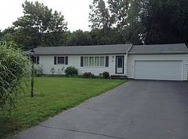 3 Beds 1 Bath in Pittsford, Ny