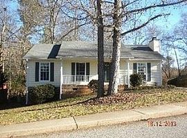  7 Chinaberry Ln, Simpsonville, Sc 29680 3 Beds 2 Baths 1,280 S
