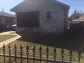 2 Bedroom Home Near 234 E 82nd Pl, Los Angeles, CA 90003