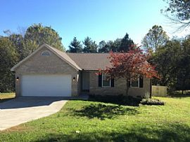  1528 Clear Brook Dr, Knoxville, Tn 37922 3 Beds 2 Baths 1,500 