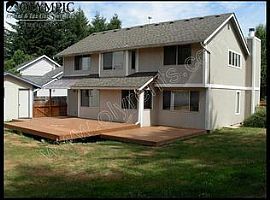 853 Westminster Dr Ne, Lacey, WA 98516
