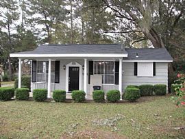 1535 Coombs Dr, Tallahassee, FL 32308
