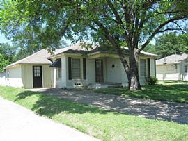 2210 W 2nd Ave, Corsicana, TX 75110