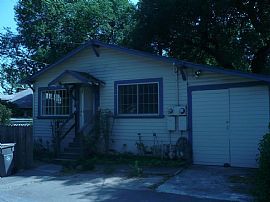 2 Beds· 1 Bath,21 Vallejo Ave # A, 