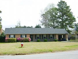 523 W Springhill Ter, Jacksonville, NC 28546