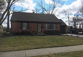 206 W Center St, Itasca, Il 60143 Rent $750 and DEP $750