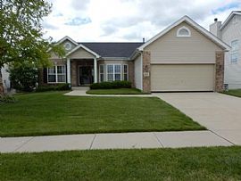 6829 Dunhill Dr, Fairview Heights, Il 62208 3 Beds 3 Baths