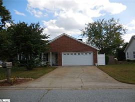 14 Spicey Dr, Greenville, Sc 29607 Rent $700 and DEP $700