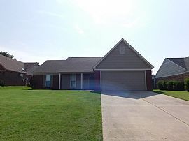 3 Bedroom 9176 Preakness Dr, Southaven MS 38671