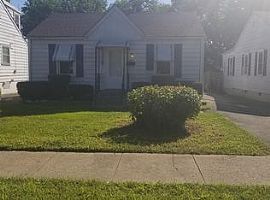 1217 Lincoln Ave, Louisville, KY 40208