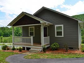 332 Old Fort Rd, Fairview, Nc 28730 2 Beds 2 Baths