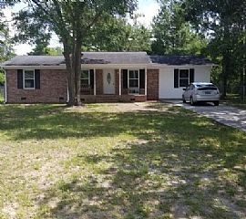 918 Forest Loop Rd, Conway, Sc 29527 Rent $700 and DEP $700