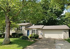 765 Greenforest Dr, Amherst, OH 44001