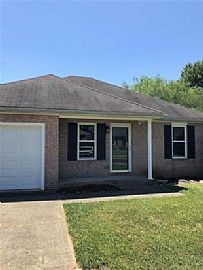 116 Kendale St, Bowling Green, KY 42103