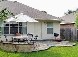 3 Beds 2 Baths For Rent