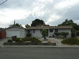 951 Temple Dr, Pacheco, CA 94553