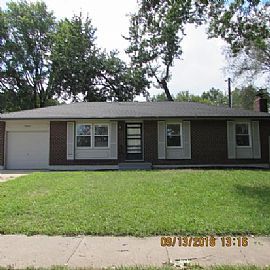 15607 E 35th St S, Independence, Mo 64055 3 Beds 1 Bath -- Sqft