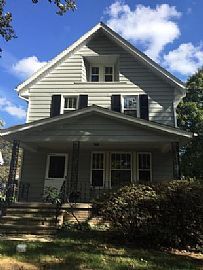 1357 Grant St, Akron, Oh 44301 3 Beds 1.5 Baths