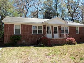 218 Ott Rd, Columbia, Sc  The Rent Is 500/m and Deposit Is 500/m