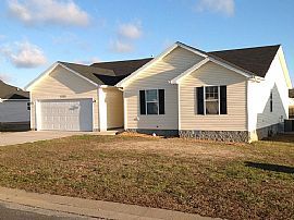 1372 Quebec Way, Bowling Green, KY 42101