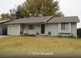 2918 W Maxwell Ave, Wichita, KS 67217