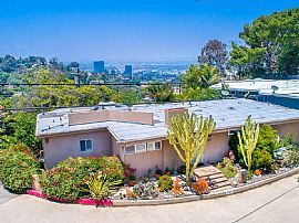 7257 Pacific View Dr, Los Angeles, CA 90068