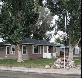 1201 Circle Rd, Worland, WY 82401