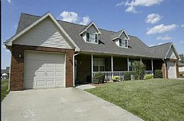 2512 Waterford Dr # A, Bowling Green, KY 42101