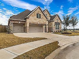 7719 Carriage Crest Dr, Spring, TX 77379