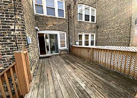 Charming 2bd 1ba at 6424 Ncampbell Avenue Chicago Il # 60645