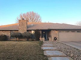 3015 Mission Arch Dr, Roswell, NM 88201