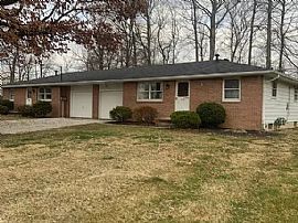 570 Woodcrest Dr, Mansfield, OH 44905