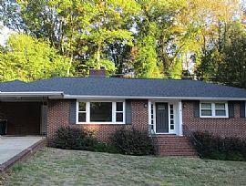 132 Tanglewood Dr, Anderson, Sc 29621 The Rent IS $600